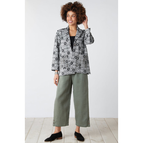 Kesari Matelassé Pull-On Crop Pant - Herb Kesari Matelassé Pull-On Crop Pant - Herb